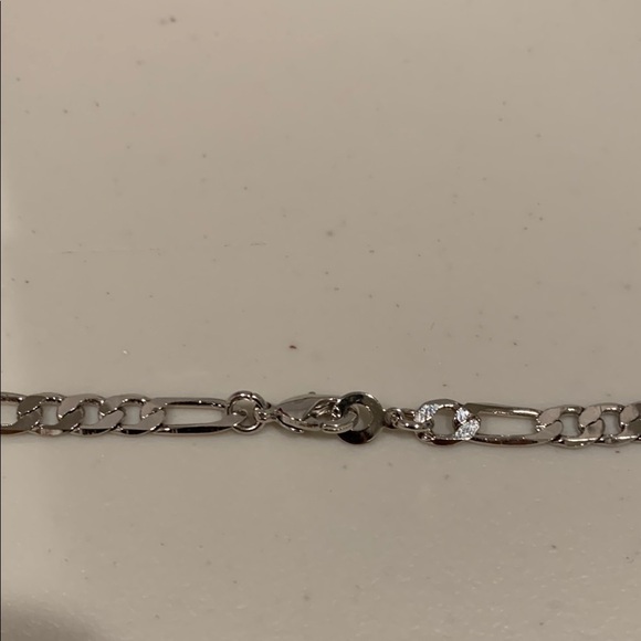 Elegant Silver Chain Necklace - Picture 3 of 4